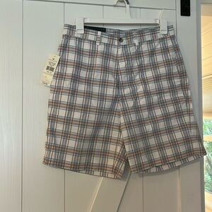 Lyle & Scott-Scotland men’s shorts size 32. BNWT-high quality brand! ⛳️